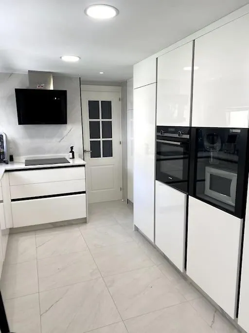 Casa Amplia Y Exclusiva Villa Málaga 0*,